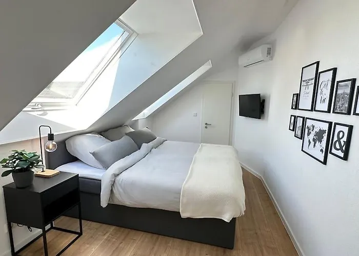 Stylisches Apartment In Zentraler Lage - Mit Klima
